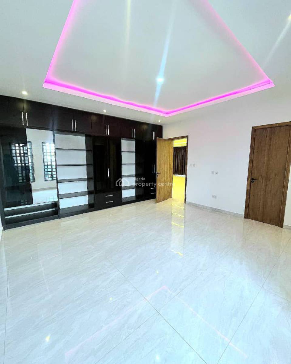 3 Bedrooms Apartment with Bq, Ikate Elegushi, Lekki, Lagos, Flat / Apartment for Sale