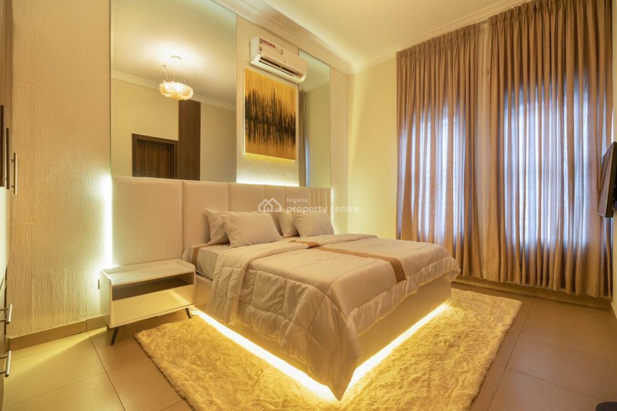 Our Cozy & Lovely 1 Bedroom with Ps5 & Swimming Pool, Lekki Phase 1, Lekki, Lagos, Flat / Apartment Short Let