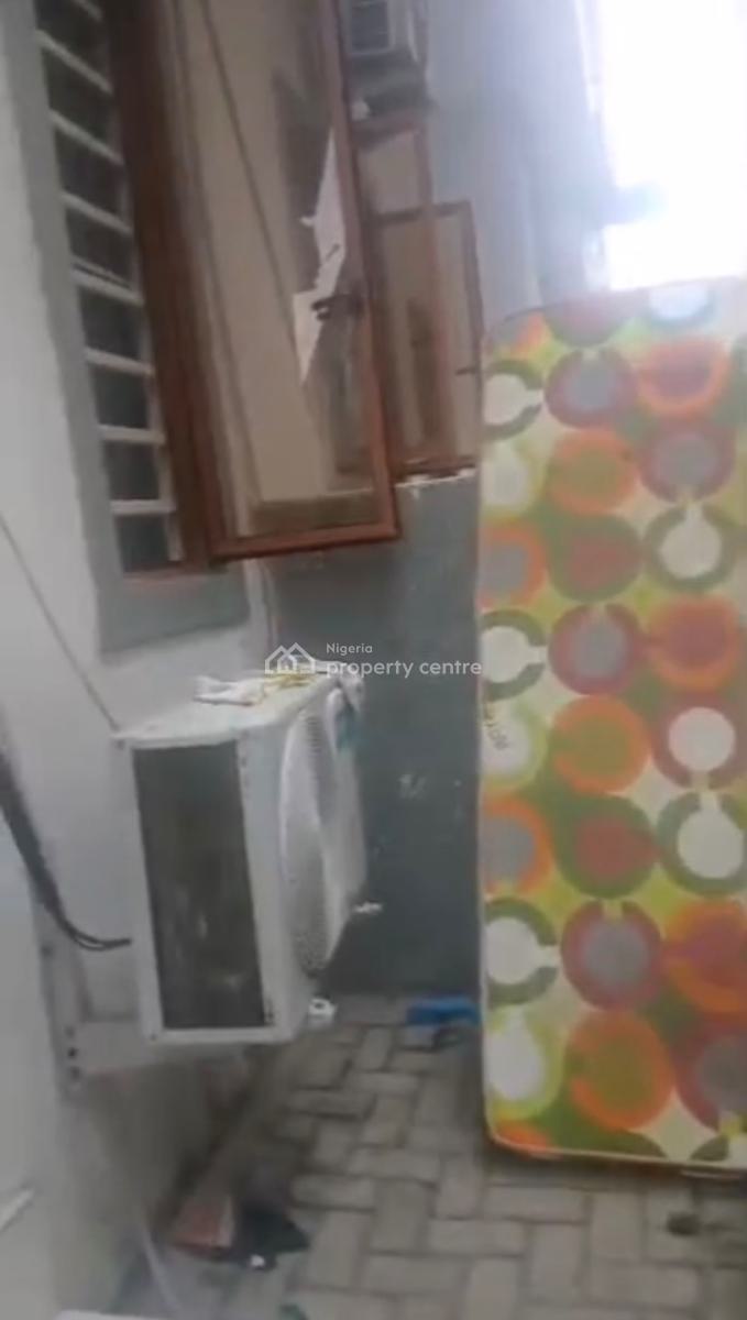 Full Furnished and Serviced Bq No Kitchen with a Pool and Gym, Ikota, Lekki, Lagos, Flat / Apartment for Rent