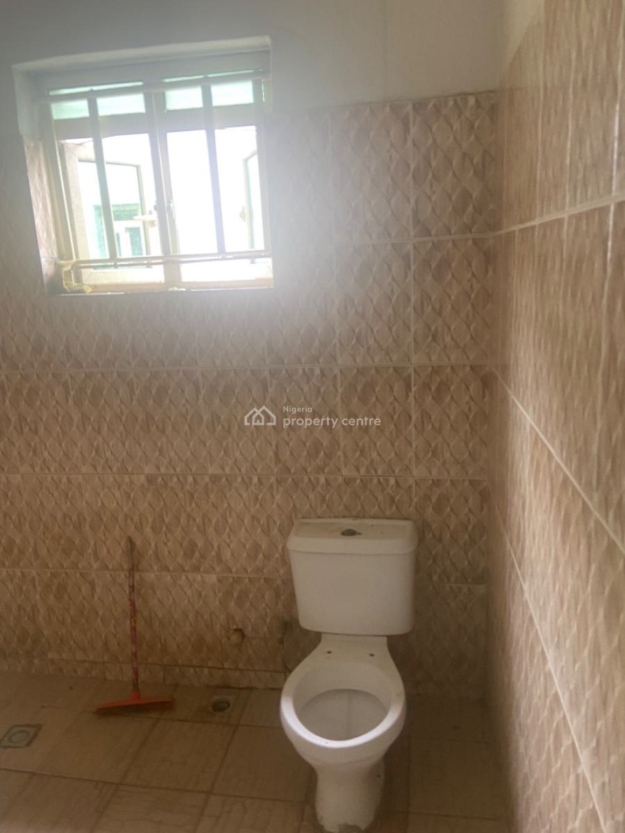 Very Neat and Spacious Room Self Contain Upstairs, Miyaki Oworo, Oworonshoki, Kosofe, Lagos, Self Contain (single Rooms) for Rent