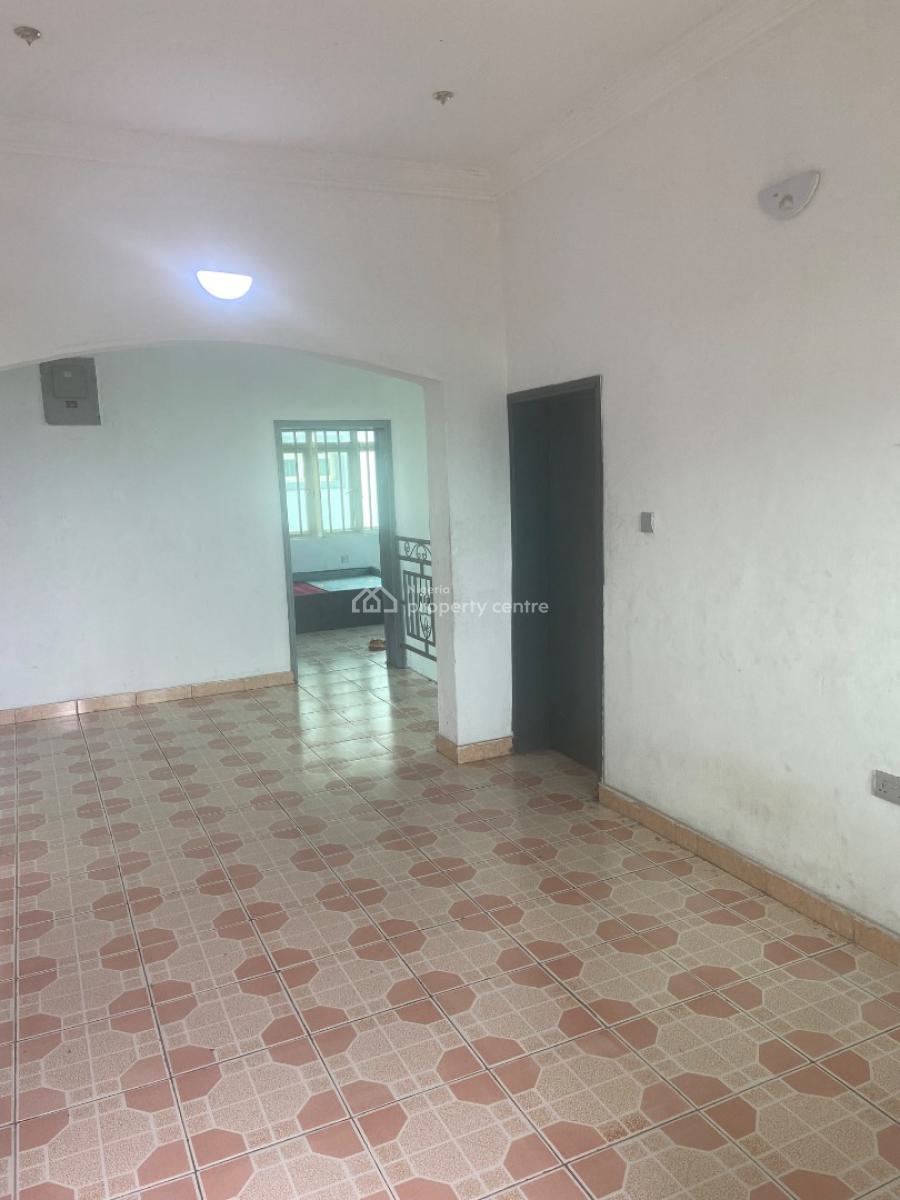 Very Neat and Spacious Room Self Contain Upstairs, Miyaki Oworo, Oworonshoki, Kosofe, Lagos, Self Contain (single Rooms) for Rent