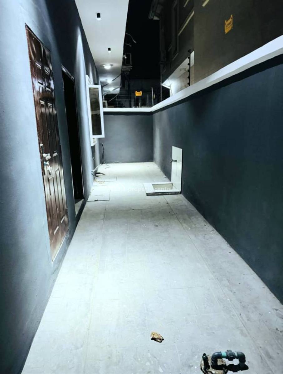 Luxury 4 Bedrooms Semi Detached Duplex, Chevy View, Lekki, Lagos, Semi-detached Duplex for Sale