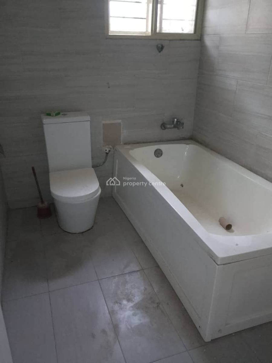 Carve Out a Great Life at This 1 Bedroom Apartment in a Great Location, Lekki Right, Lekki Phase 1, Lekki, Lagos, Mini Flat (room and Parlour) for Rent