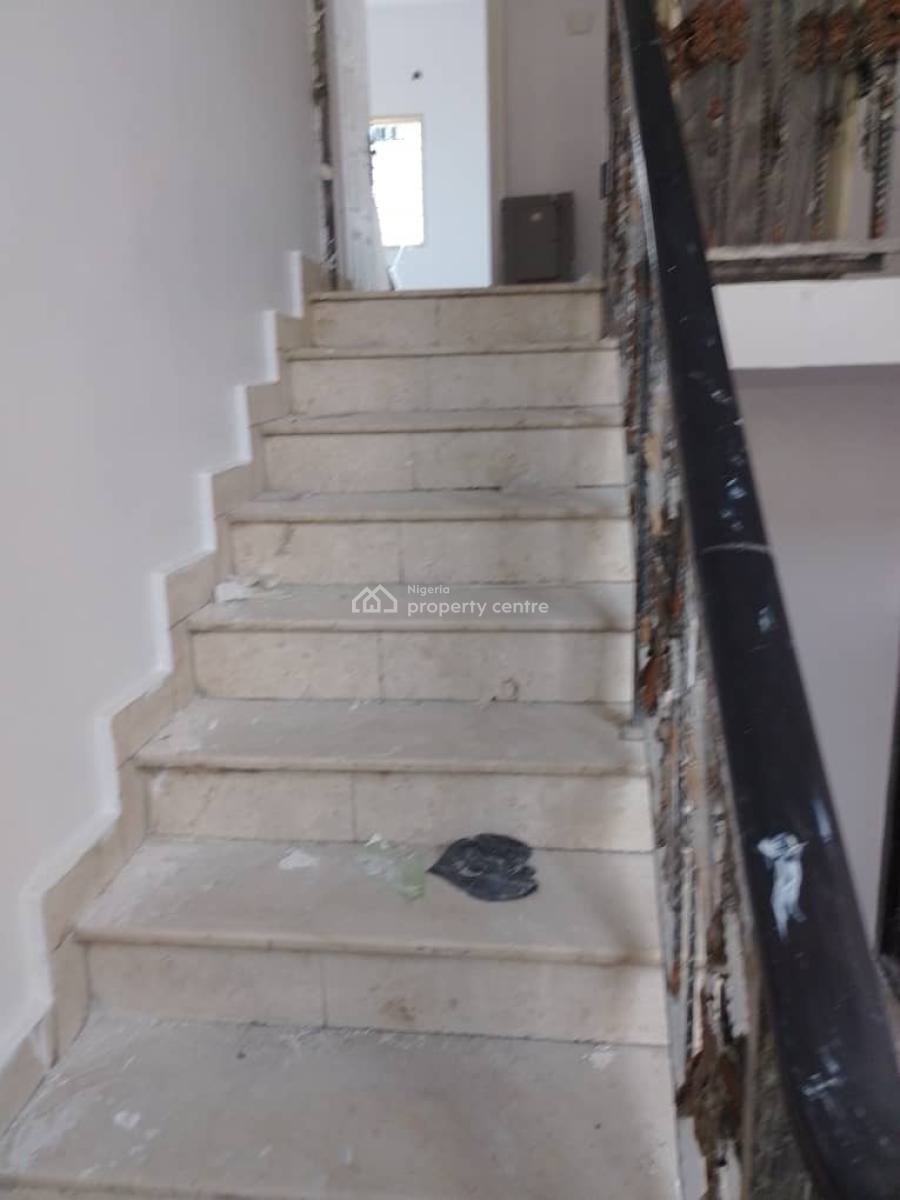 Carve Out a Great Life at This 1 Bedroom Apartment in a Great Location, Lekki Right, Lekki Phase 1, Lekki, Lagos, Mini Flat (room and Parlour) for Rent