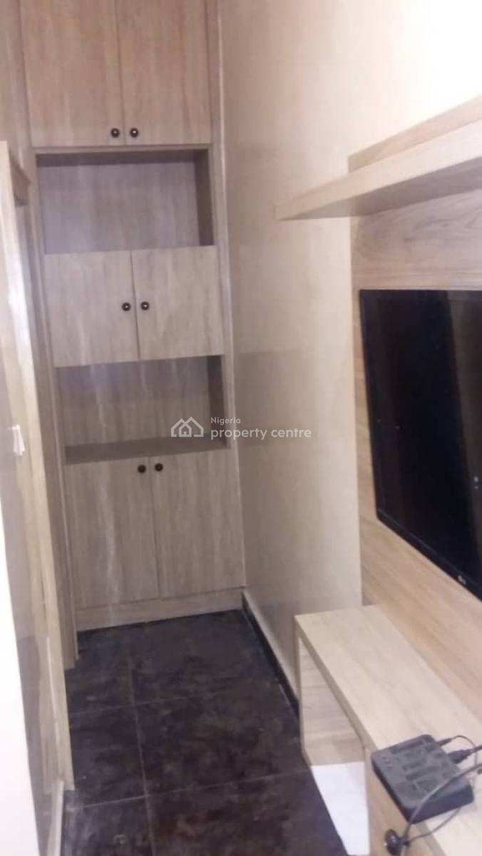 Warehouse of 250sqm Inside Abacha Barracks Ultra Modern Market, Inside Abacha Barrack Ultra Modern Market, Asokoro District, Abuja, Warehouse for Rent
