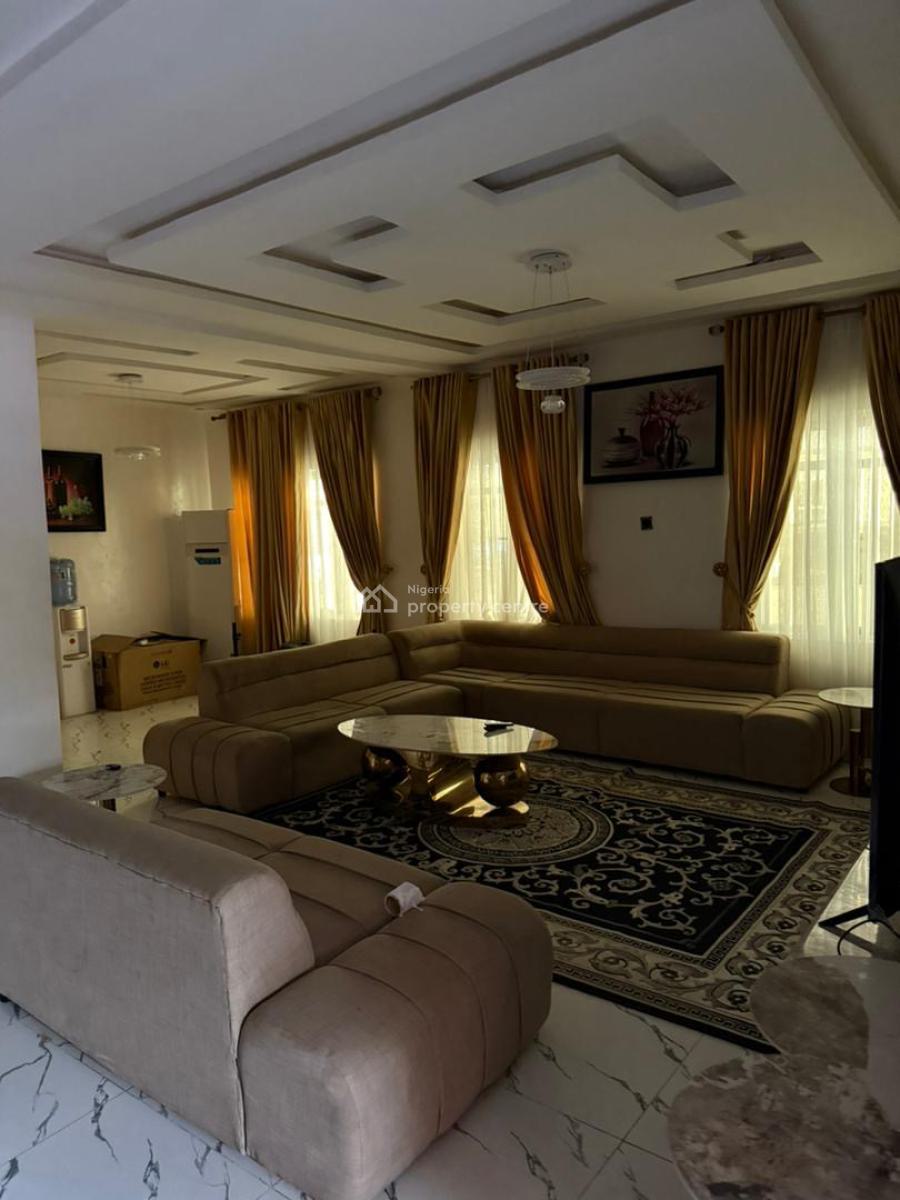 4 Bedrooms Semi Detached with Bq, Chevron Drive, Lekki, Lagos, Semi-detached Duplex for Sale