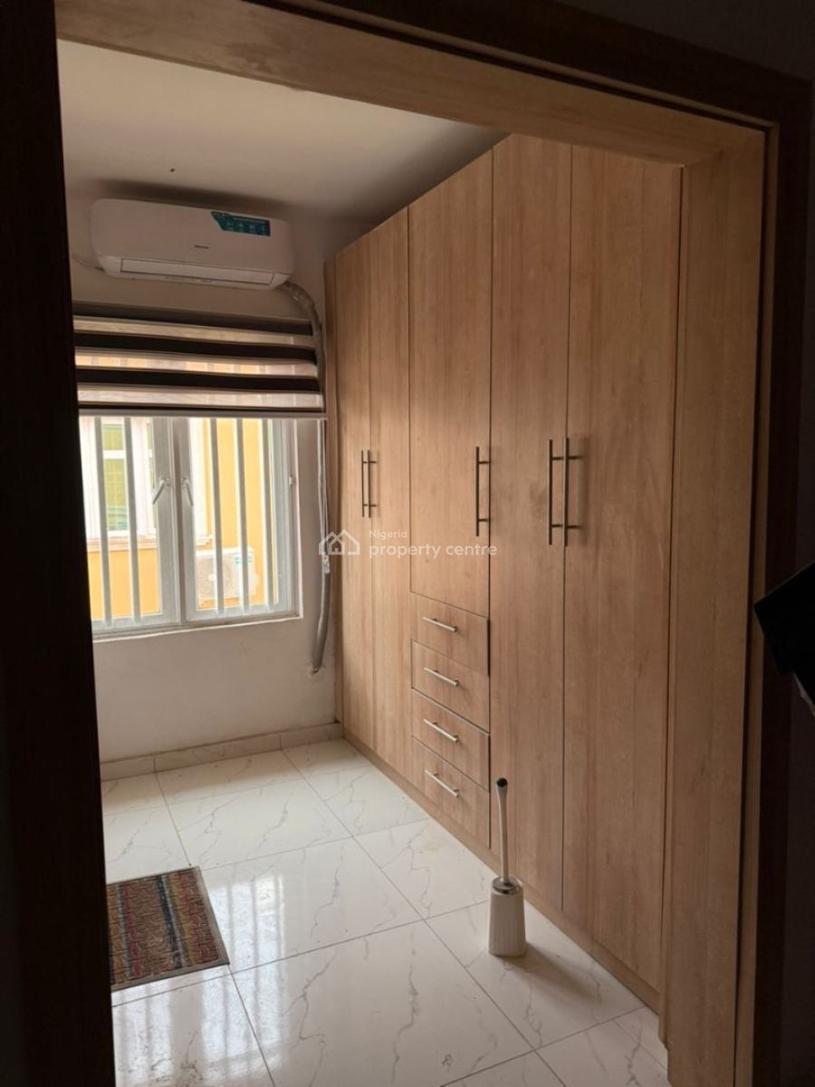 4 Bedrooms Semi Detached with Bq, Chevron Drive, Lekki, Lagos, Semi-detached Duplex for Sale