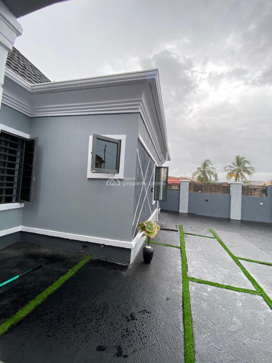 3 Bedroom Bungalow with Bq, Ateere Area Off Akala Express, Ibadan, Oyo, Detached Bungalow for Sale