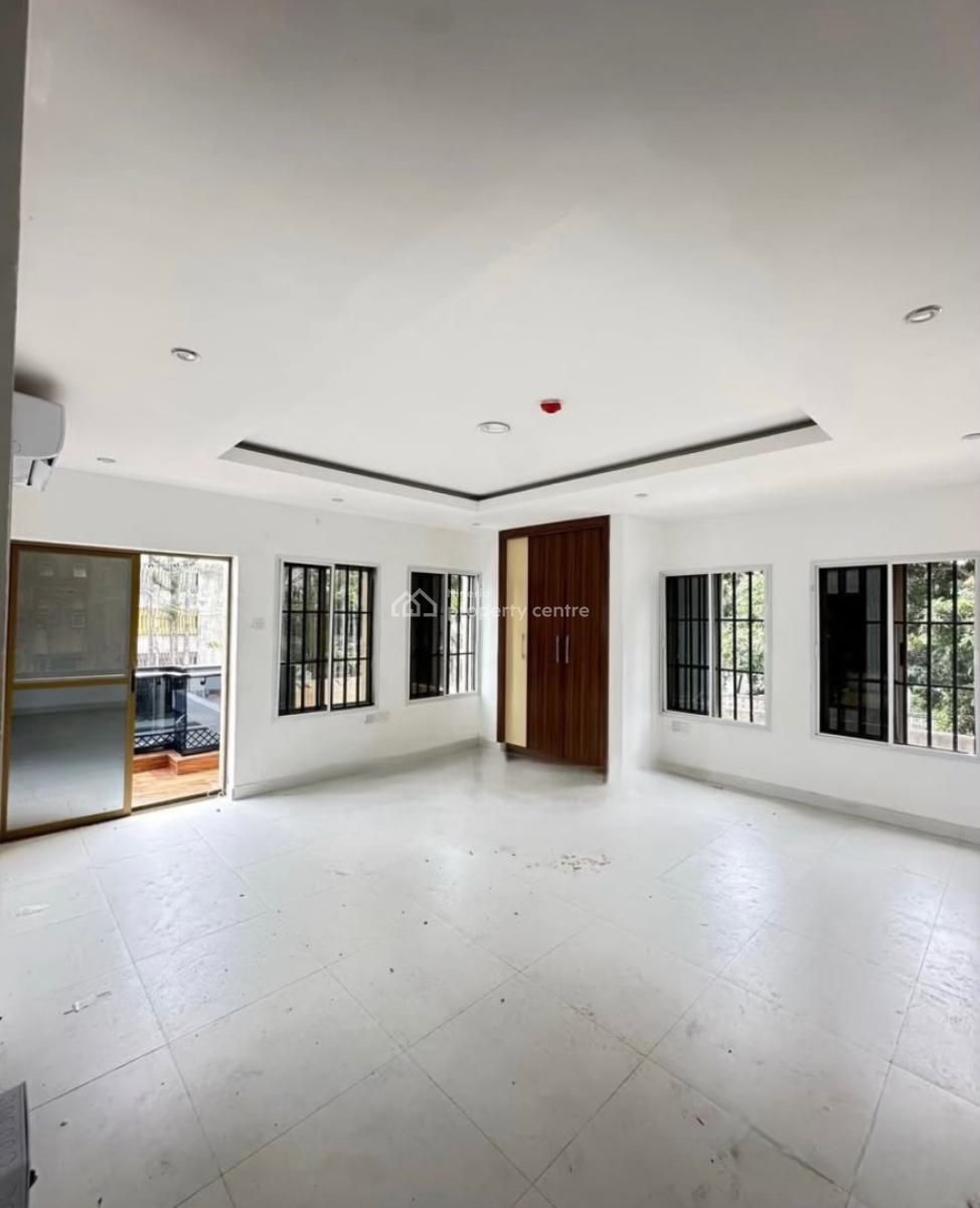 Luxury and Spacious 3 Bedroom Apartment with Pool,gym &bq, Victoria Island, Victoria Island (vi), Lagos, Flat / Apartment for Rent