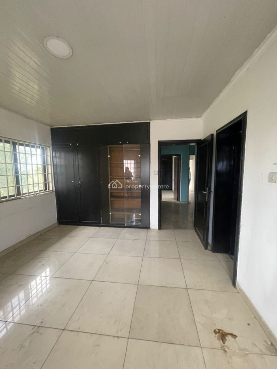 Standard 3bedroom Flat with Bq on The Third Floor, Wuse 2, Abuja, Flat / Apartment for Rent