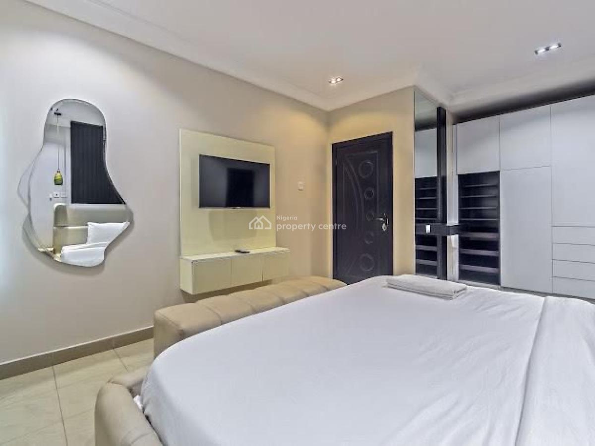 Newly Opened 4 Bedroom Apartment with Swimming Pool, Snooker Boa, Parkview, Ikoyi, Lagos, Flat / Apartment Short Let