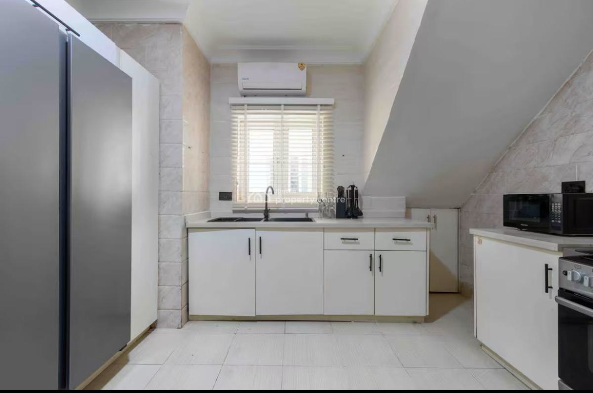 Newly Opened 4 Bedroom Apartment with Swimming Pool, Snooker Boa, Parkview, Ikoyi, Lagos, Flat / Apartment Short Let