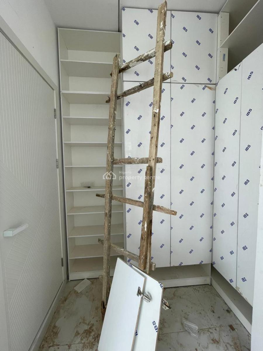 Luxury 1 & 2 Bedroom in a Serene Estate, Ologolo, Lekki, Lagos, Flat / Apartment for Sale