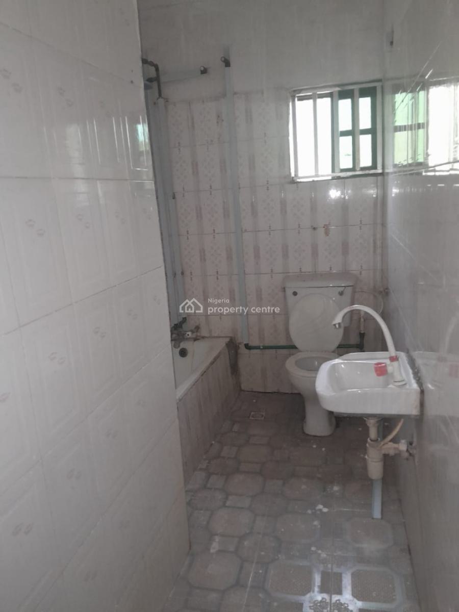 Lovely Ensuit 2 Bedrooms Flat, Obawole, Ogba, Ikeja, Lagos, Flat / Apartment for Rent