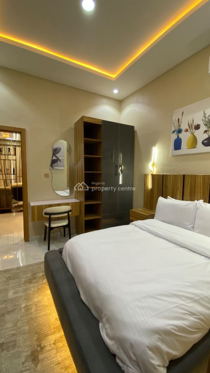 Cozy 2 Bedroom Apartment, Golden Palm Estate, Orchid Rd, Lekki Phase 2, Lekki, Lagos, Flat / Apartment Short Let