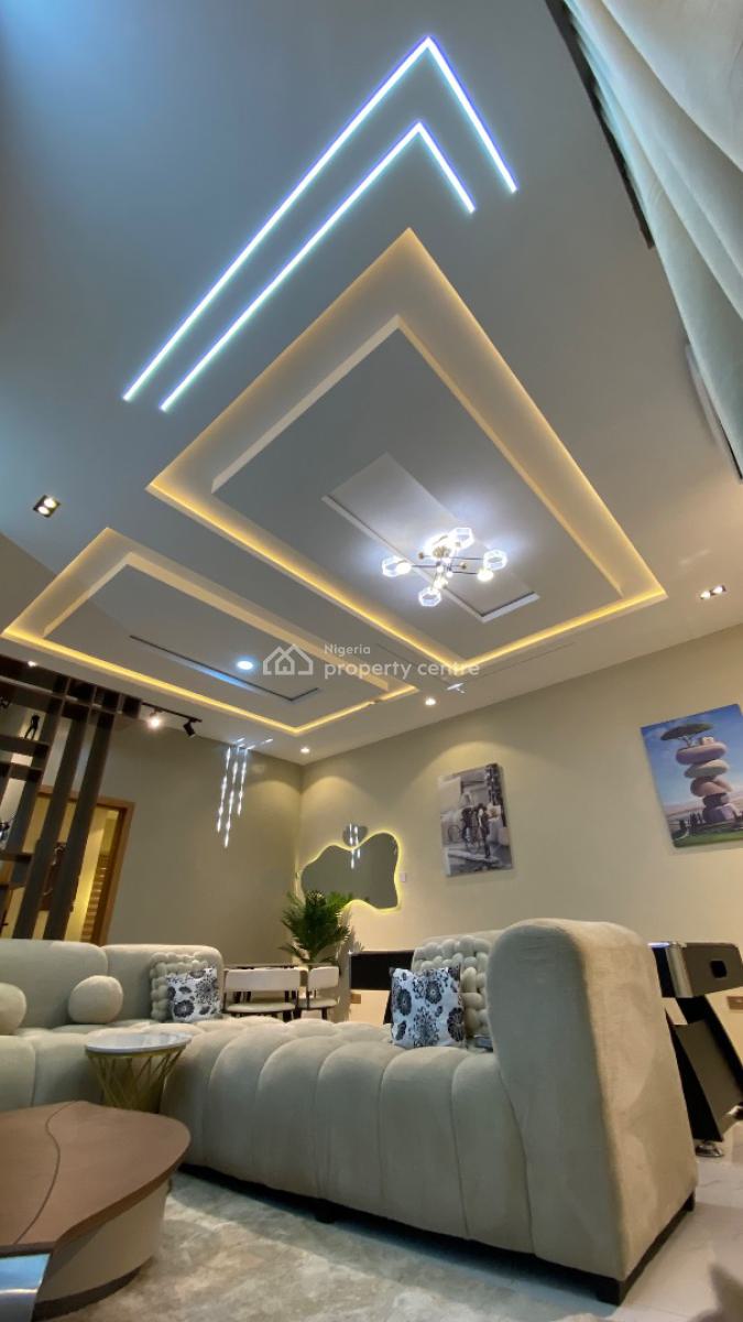 Cozy 2 Bedroom Apartment, Golden Palm Estate, Orchid Rd, Lekki Phase 2, Lekki, Lagos, Flat / Apartment Short Let