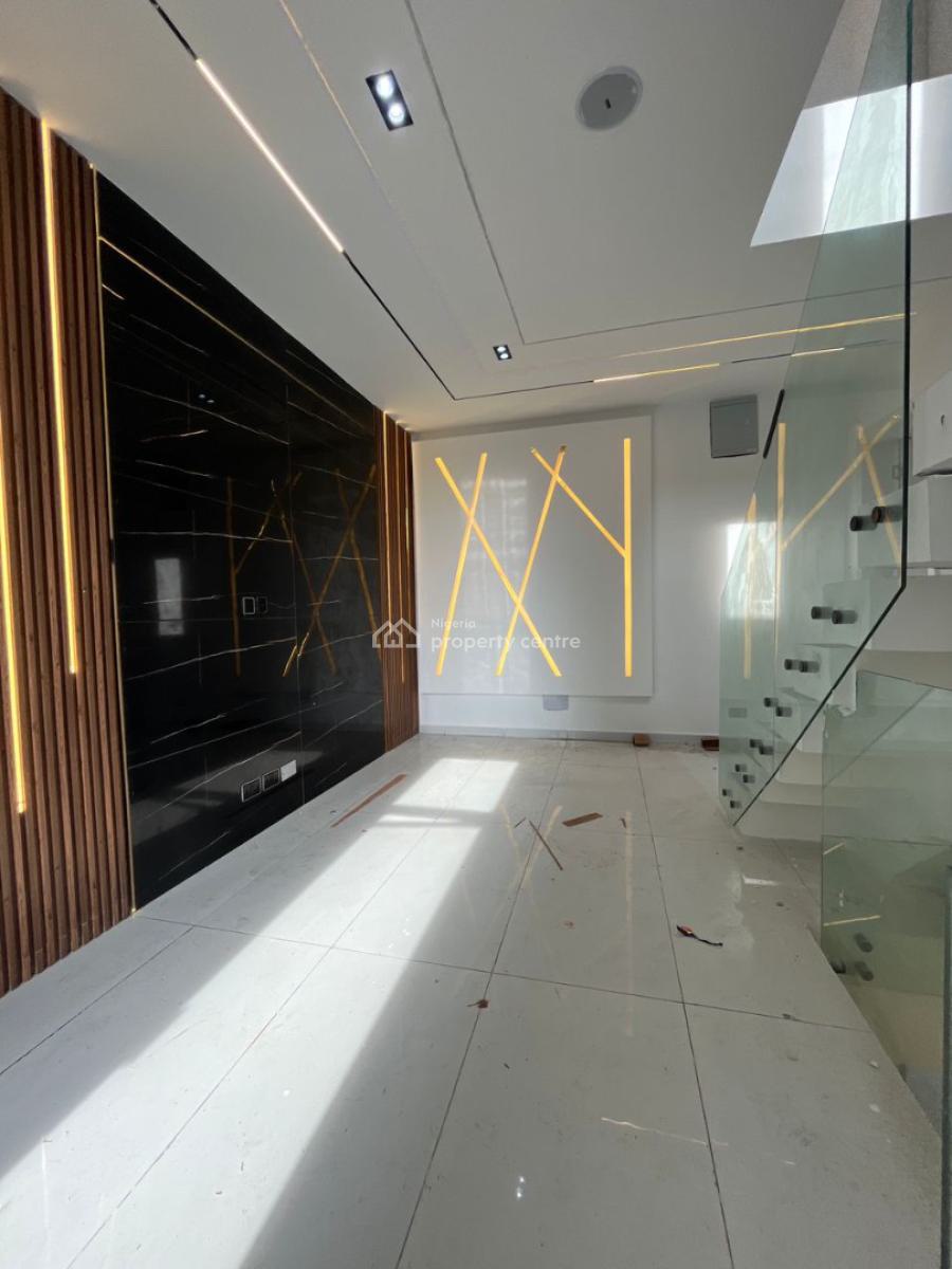 Beautifully Designed Home, Orchid Road Eleganza Lekki Lagos, Lekki, Lagos, Semi-detached Duplex for Sale