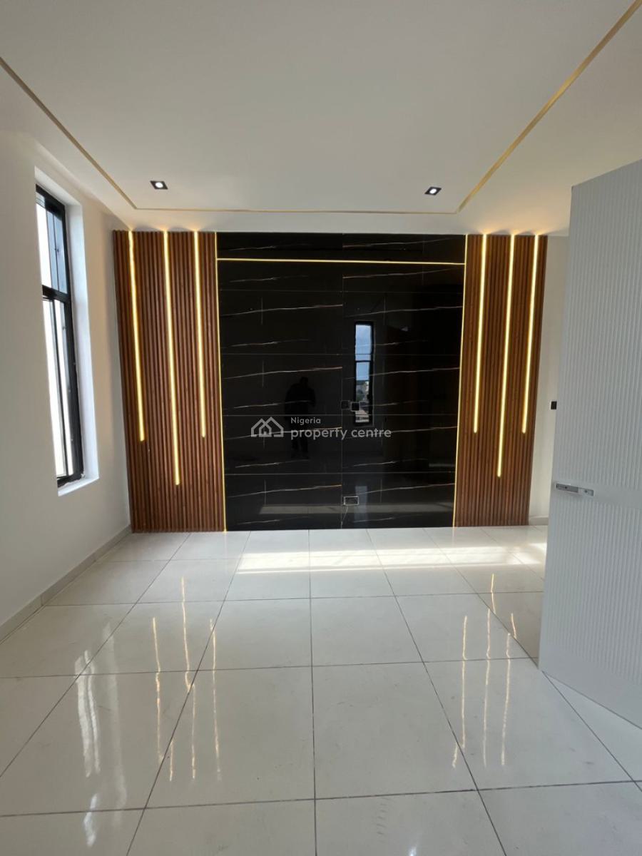 Beautifully Designed Home, Orchid Road Eleganza Lekki Lagos, Lekki, Lagos, Semi-detached Duplex for Sale