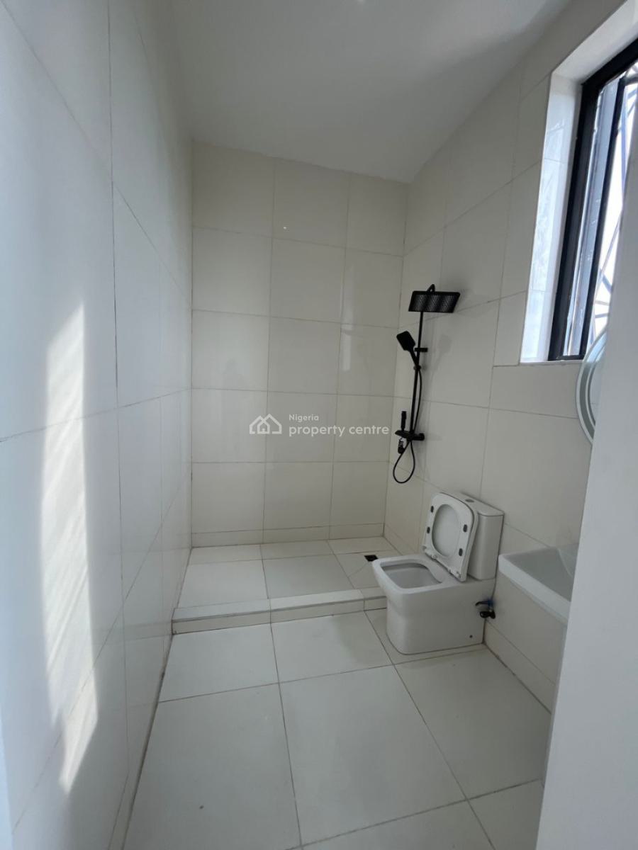 Beautifully Designed Home, Orchid Road Eleganza Lekki Lagos, Lekki, Lagos, Semi-detached Duplex for Sale