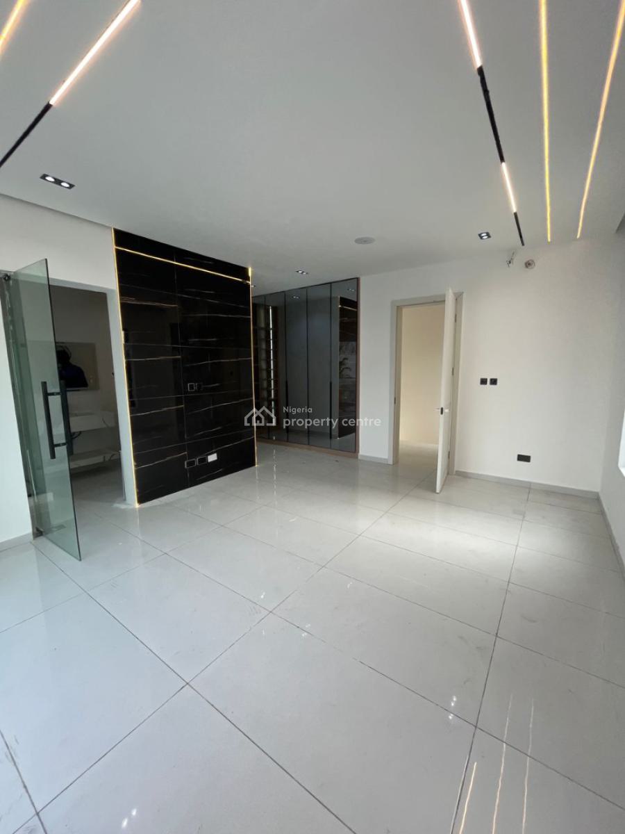 Beautifully Designed Home, Orchid Road Eleganza Lekki Lagos, Lekki, Lagos, Semi-detached Duplex for Sale
