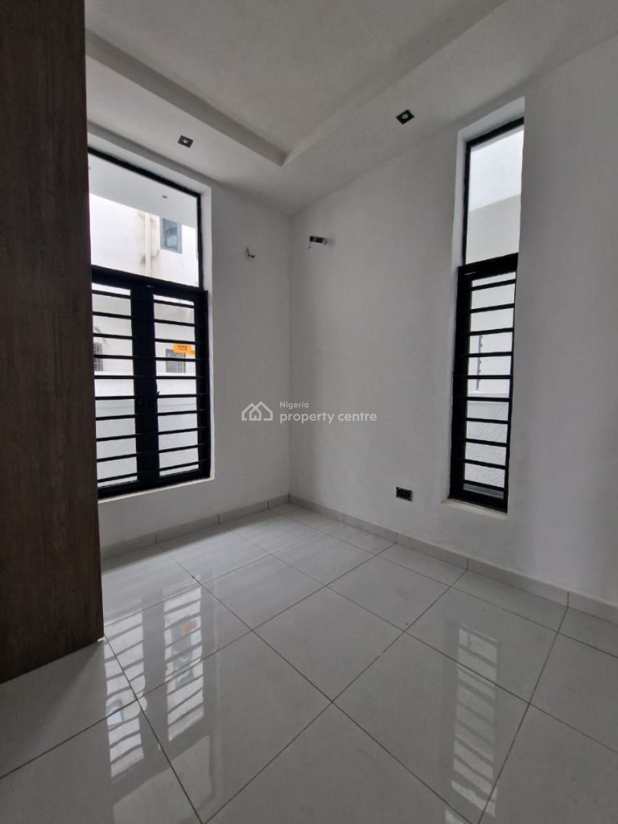 Beautifully Designed Home, Orchid Road Eleganza Lekki Lagos, Lekki, Lagos, Semi-detached Duplex for Sale