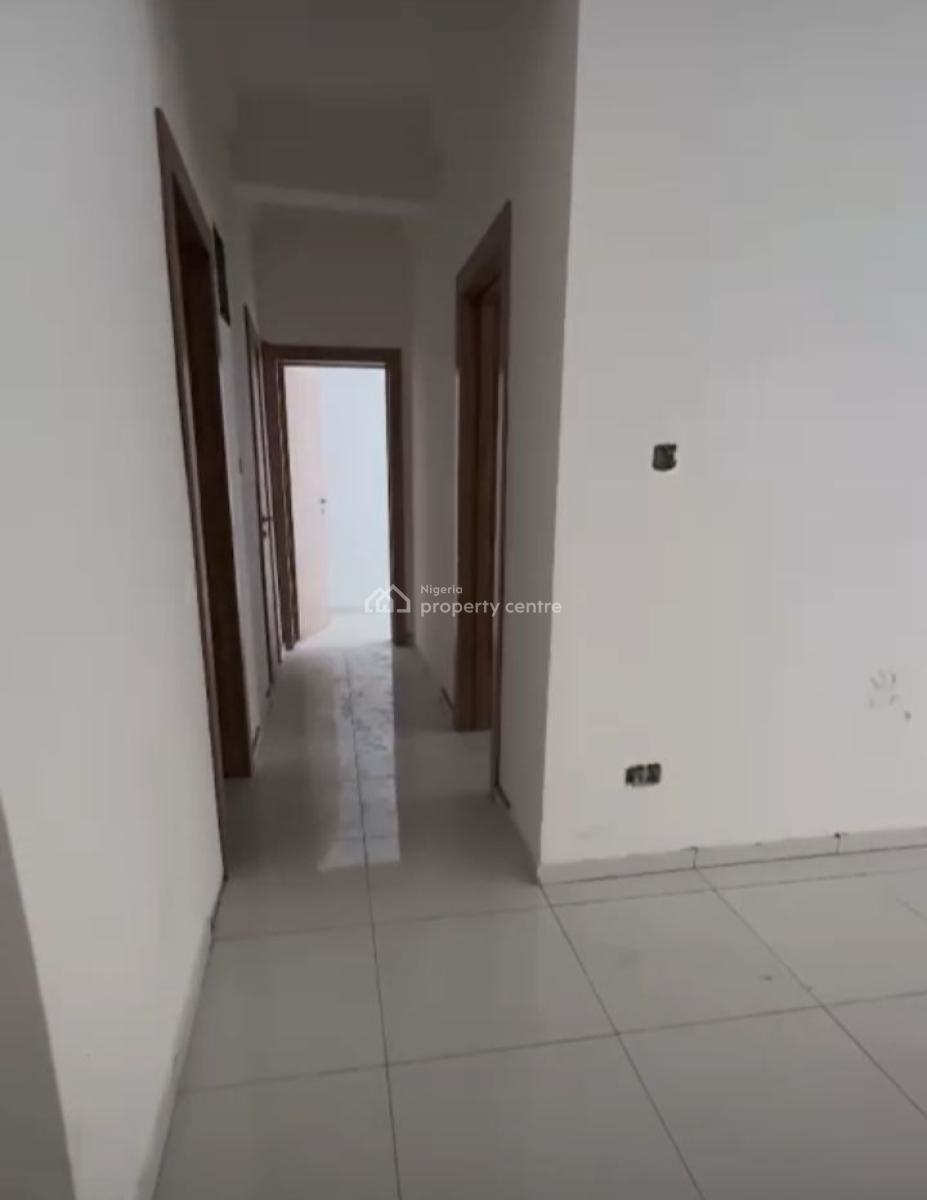 Fully Serviced 2 Bedroom Flat (video Available on Request), Western Foreshore Estate, Osapa, Lekki, Lagos, Flat / Apartment for Rent