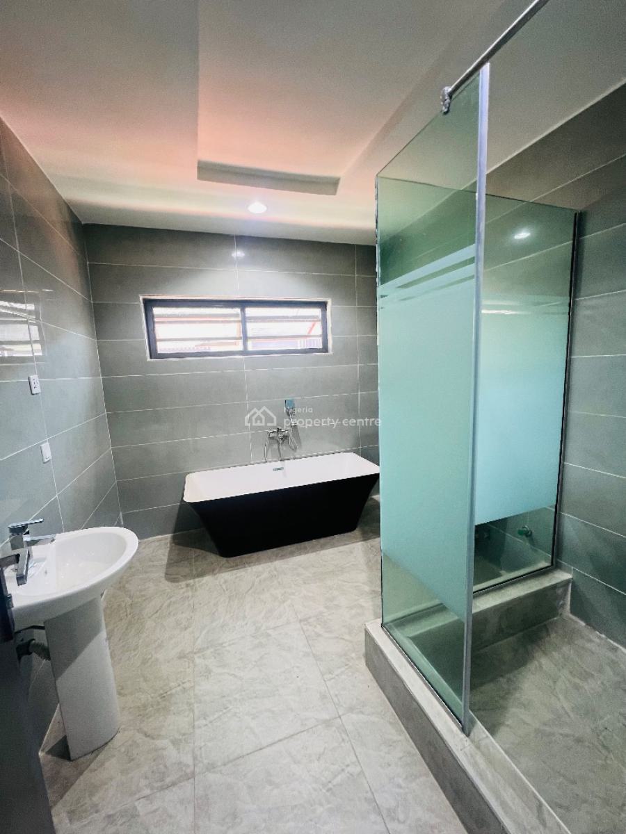 Luxury 4 Bedroom Terrace Duplex with Bq, Lekki Phase 1, Lekki, Lagos, Terraced Duplex for Sale