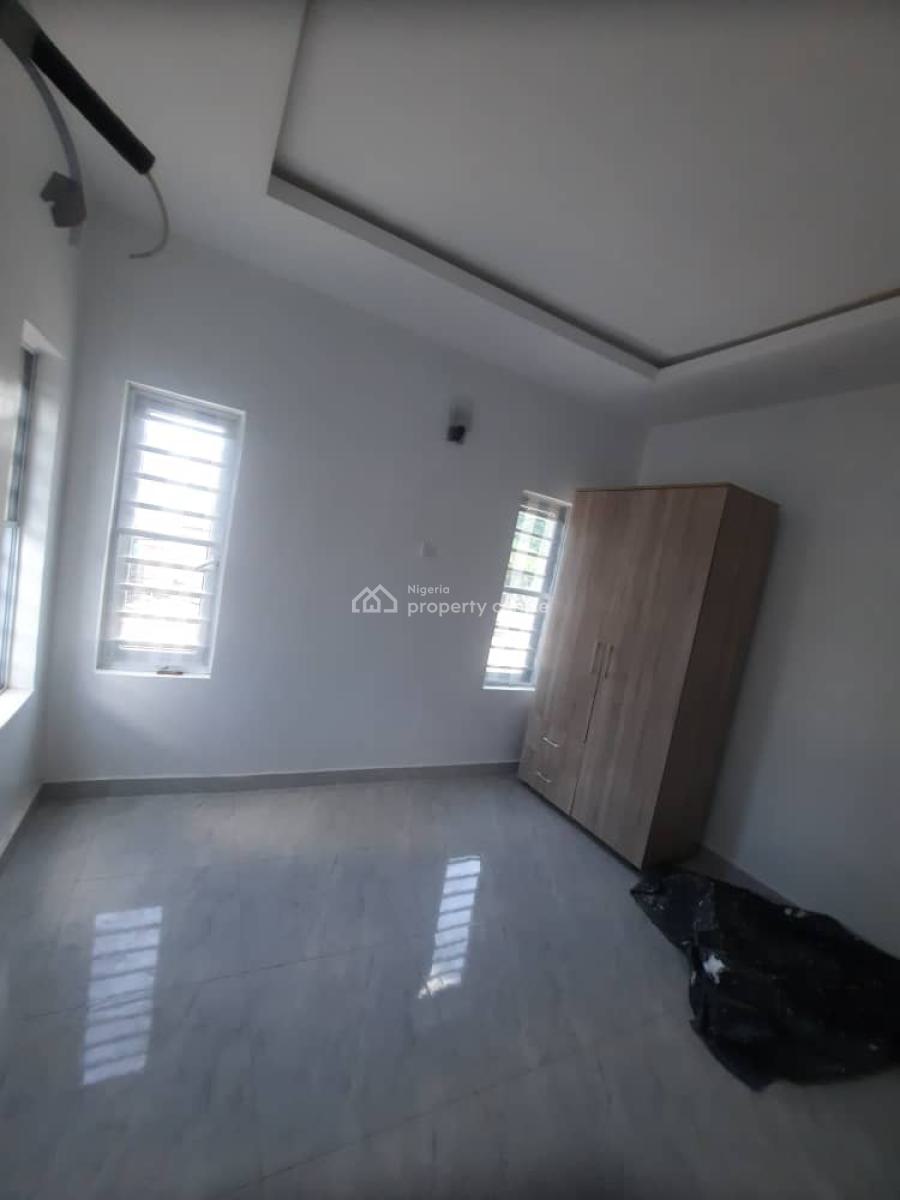 2 Bedroom Flat Apartment with Bq, Ikeja Gra, Ikeja, Lagos, Flat / Apartment for Rent