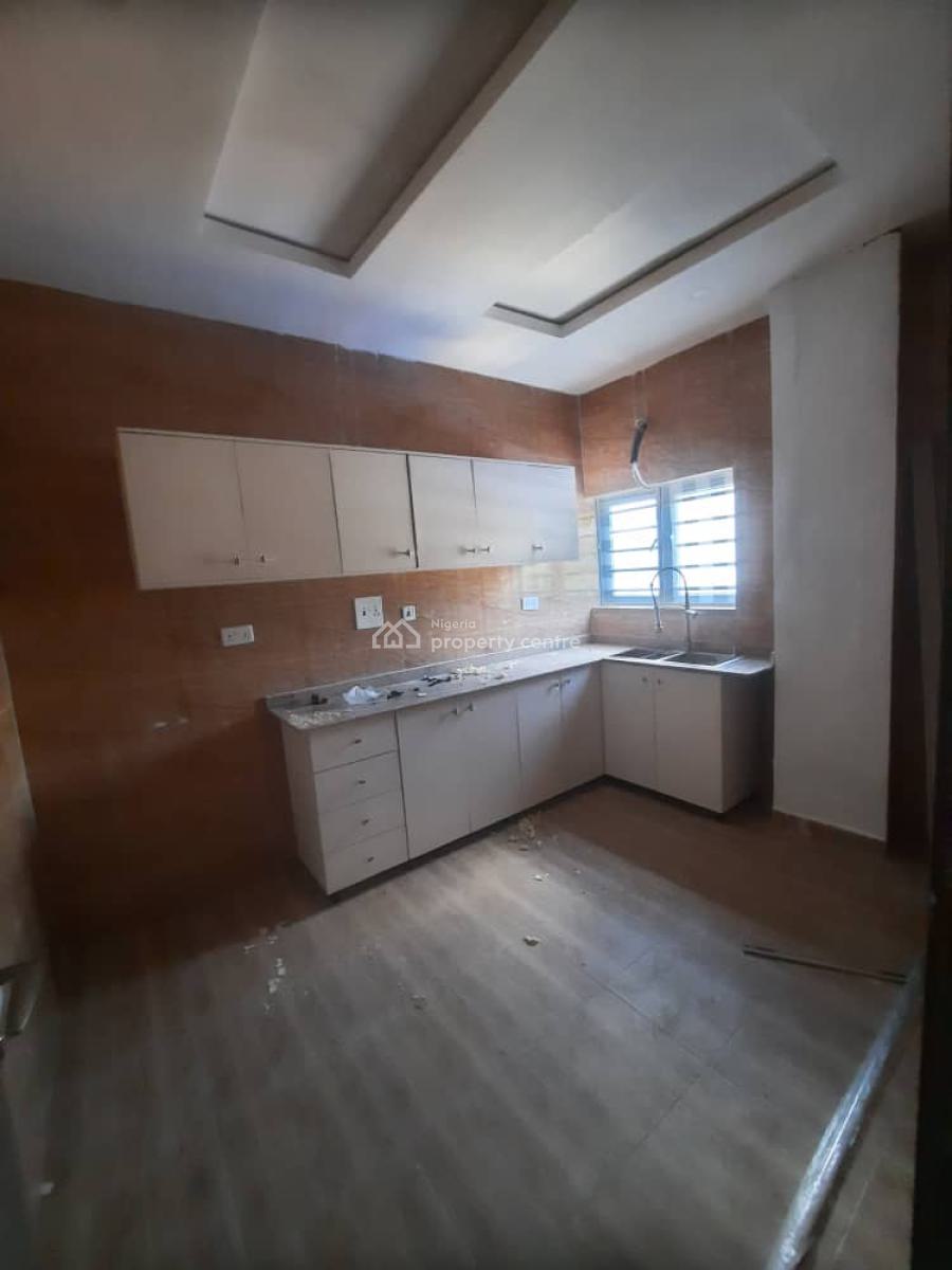 2 Bedroom Flat Apartment with Bq, Ikeja Gra, Ikeja, Lagos, Flat / Apartment for Rent