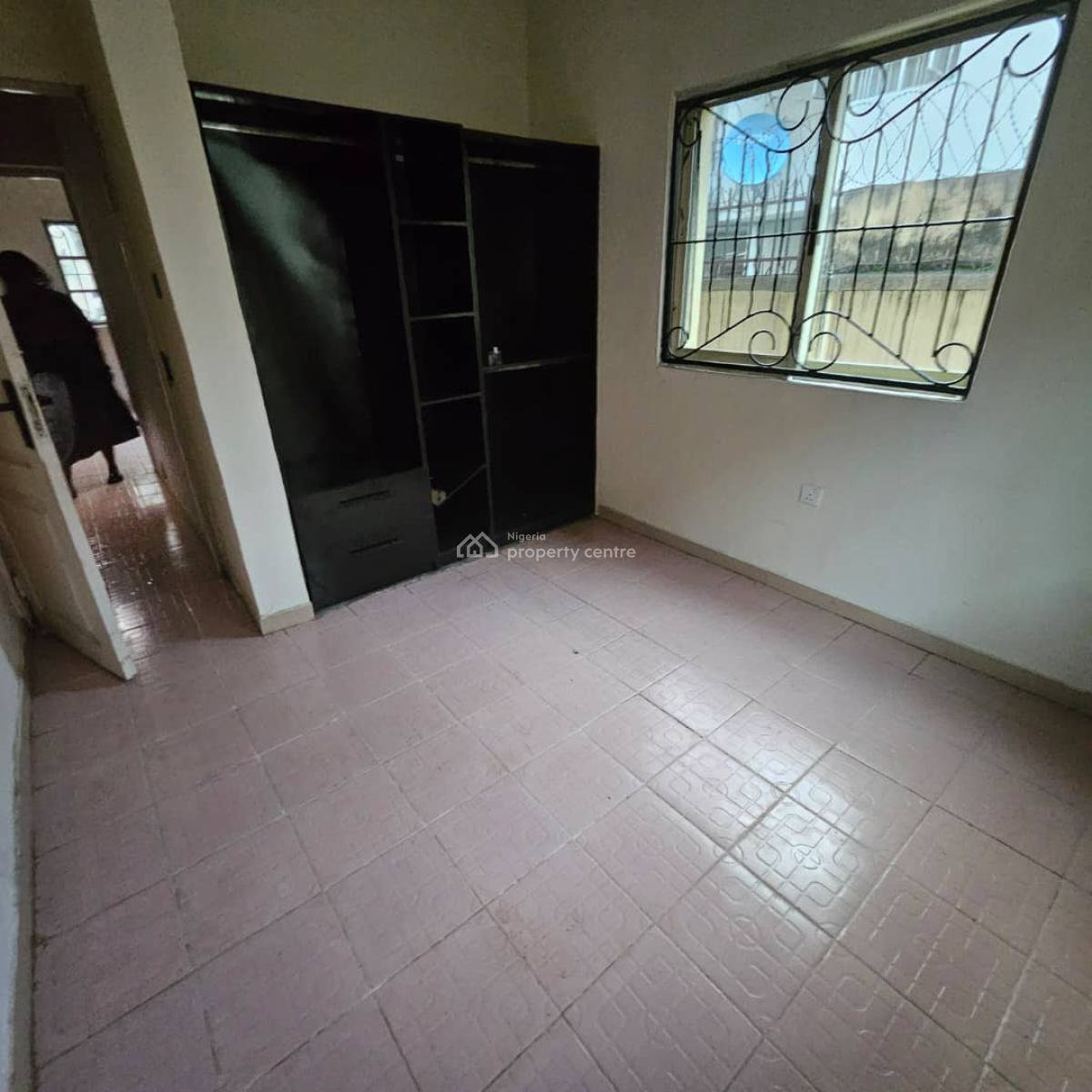 Tastefully 3 Bedrooms Flat with All Rooms Ensuite, Gra Phase 2, Magodo, Lagos, Flat / Apartment for Rent