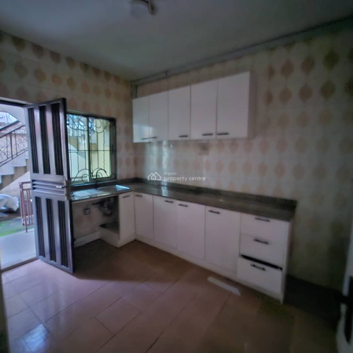 Tastefully 3 Bedrooms Flat with All Rooms Ensuite, Gra Phase 2, Magodo, Lagos, Flat / Apartment for Rent