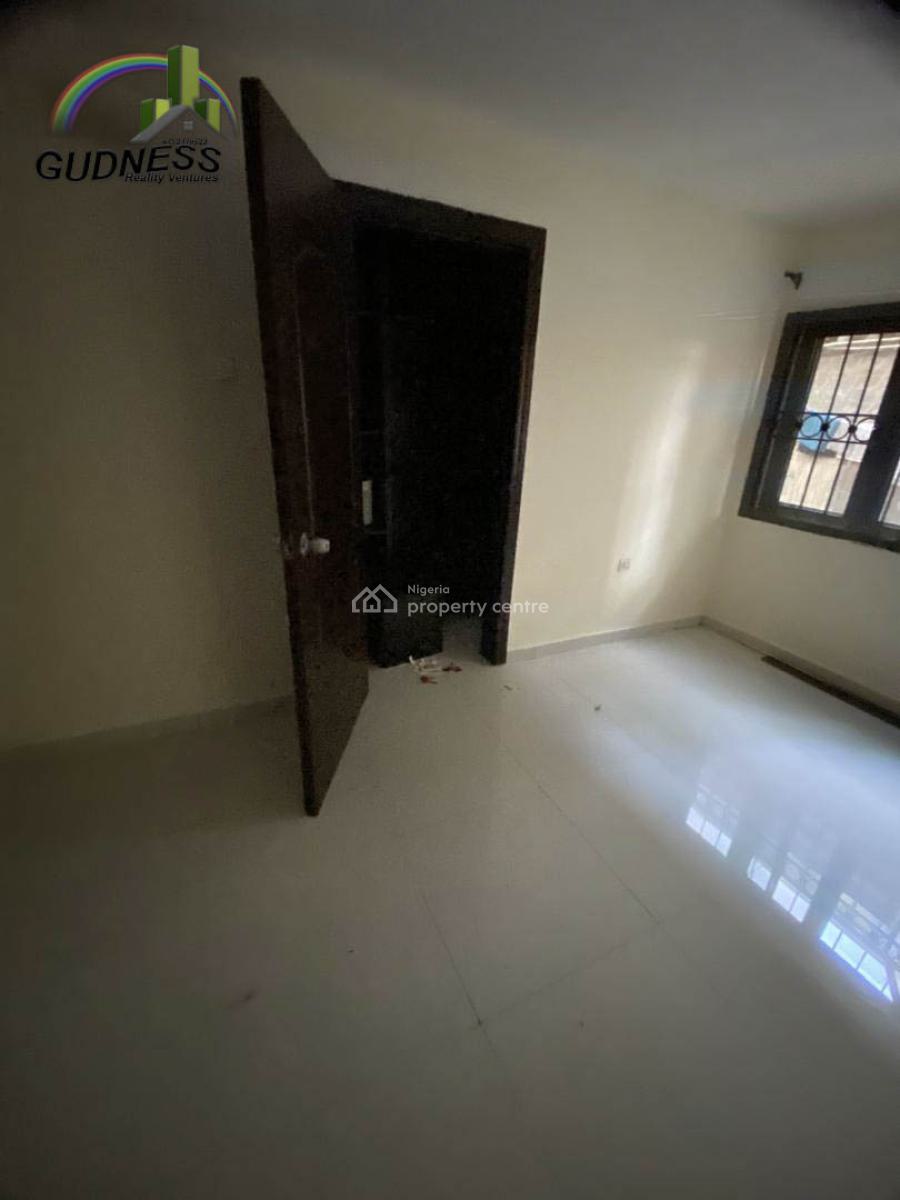 Serviced Luxury 3 Bedroom Flat Ground Floor with Bq, Dideolu Estates, Victoria Island (vi), Lagos, Flat / Apartment for Rent