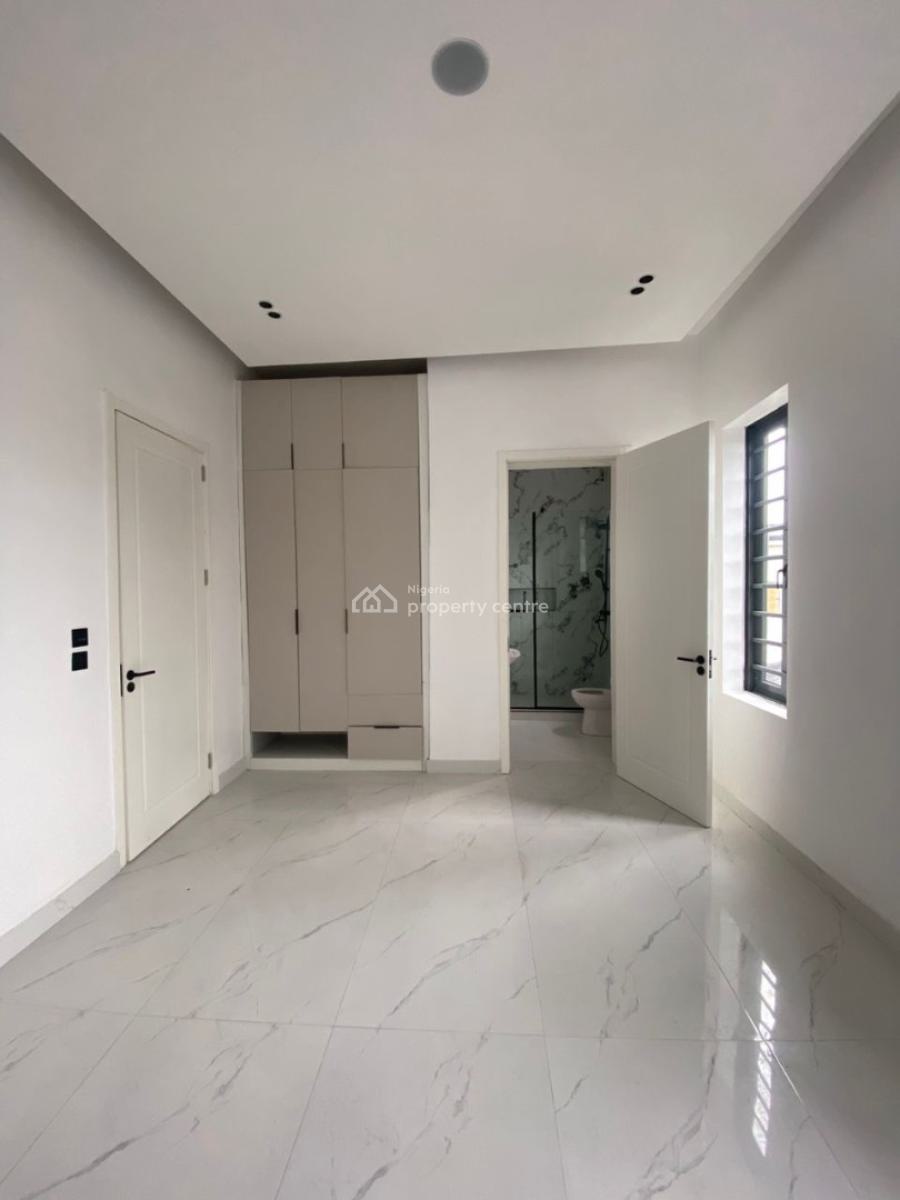5 Bedroom Fully Detached Duplex with a Room Bq and Swimming Pool, Berra Estate, Lekki, Lagos, Detached Duplex for Sale