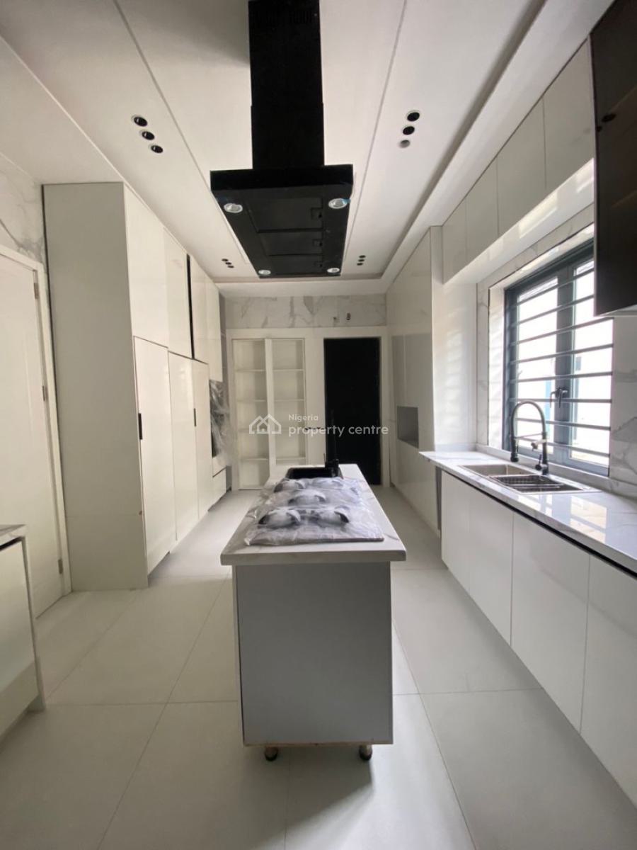 5 Bedroom Fully Detached Duplex with a Room Bq and Swimming Pool, Berra Estate, Lekki, Lagos, Detached Duplex for Sale
