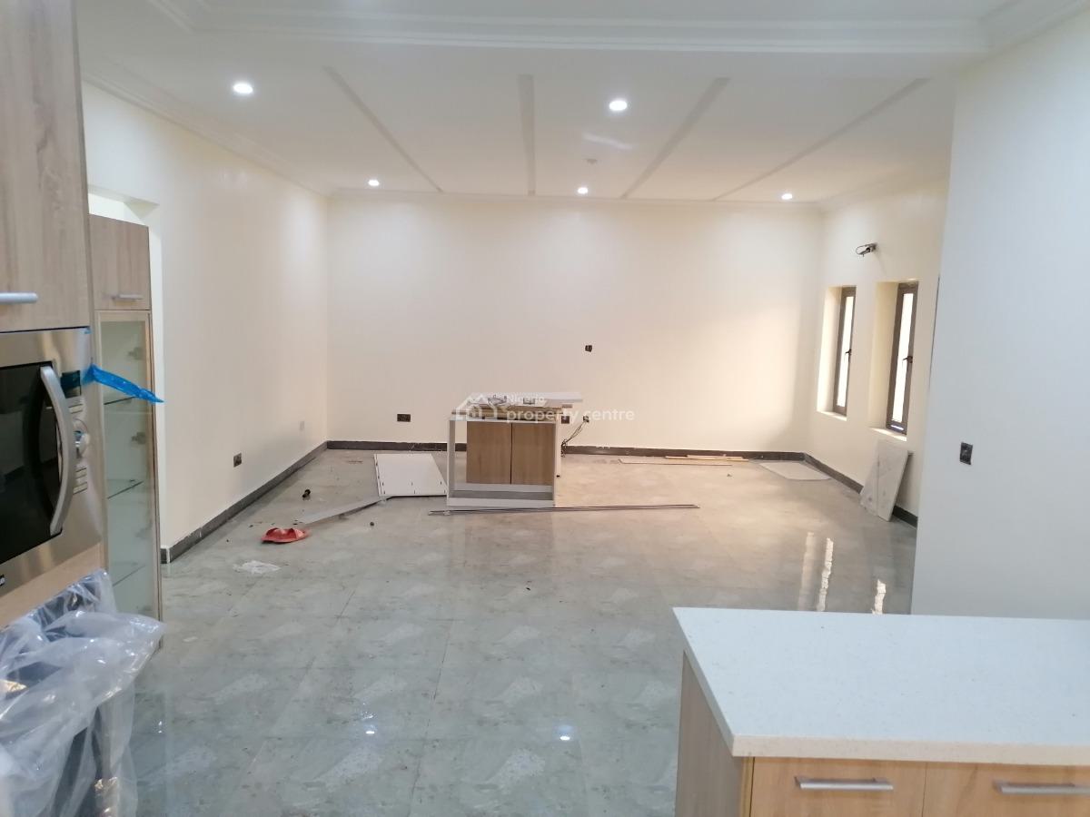 2 Bedroom  Apartment Stylish and Tastefully Finished, Akinwumi Estate, Maryland, Lagos, Flat / Apartment for Sale