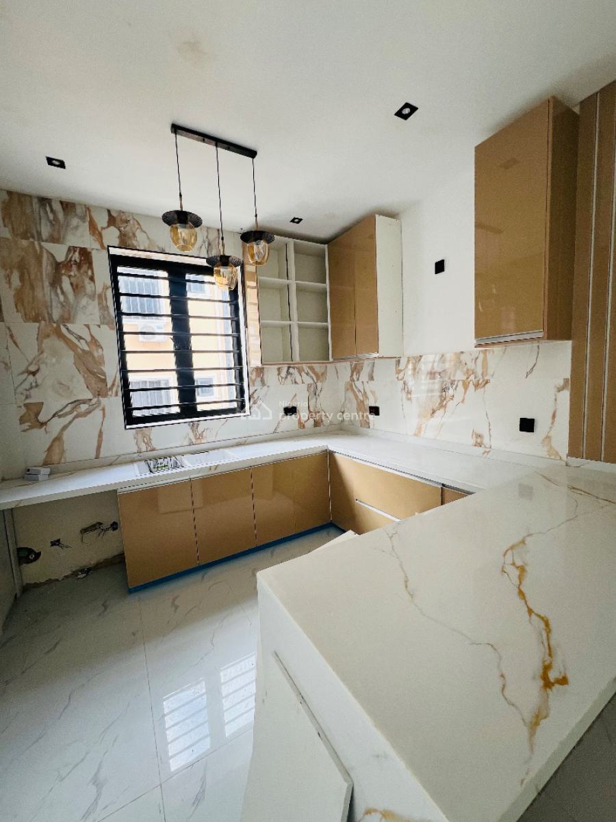 Luxury 2bedroom Apartment with Elevator, Lekki Phase 1, Lekki, Lagos, Flat / Apartment for Sale