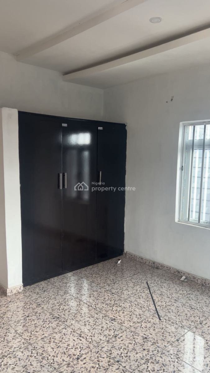 Massive 2 Bedroom Flat Upstairs, Blue Houses, Awoyaya, Ibeju Lekki, Lagos, Flat / Apartment for Rent
