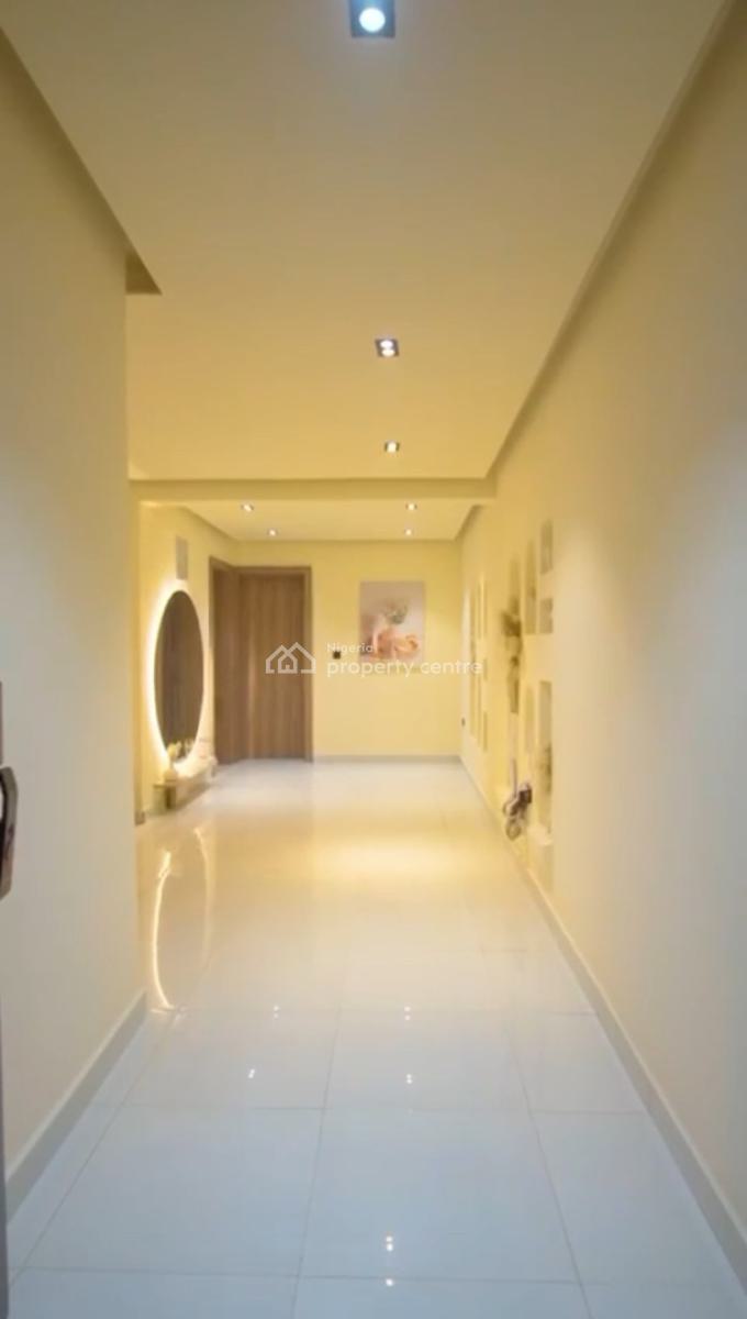 Lovely 2 Bedroom Apartment with a Swimming Pool, Snooker and Ps5, Lekki Phase 1, Lekki, Lagos, Flat / Apartment Short Let