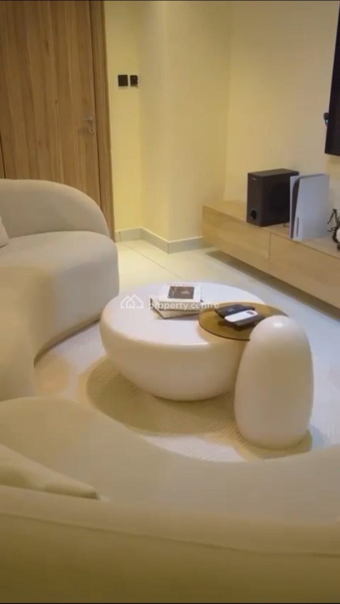 Lovely 2 Bedroom Apartment with a Swimming Pool, Snooker and Ps5, Lekki Phase 1, Lekki, Lagos, Flat / Apartment Short Let
