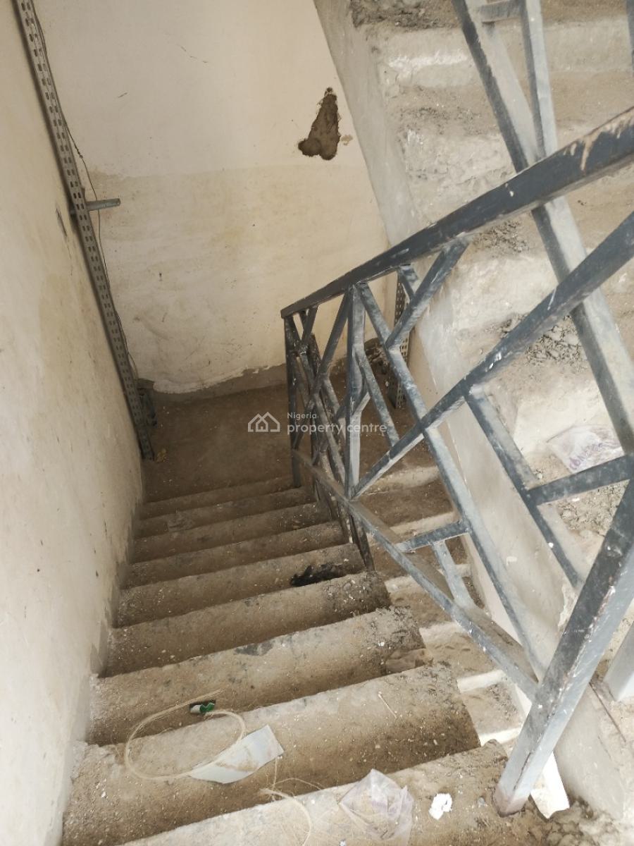 Newly Built 2 Bedroom Apartment with Spacious Rooms, Off Freedom Way, Lekki Phase 1, Lekki, Lagos, Block of Flats for Sale