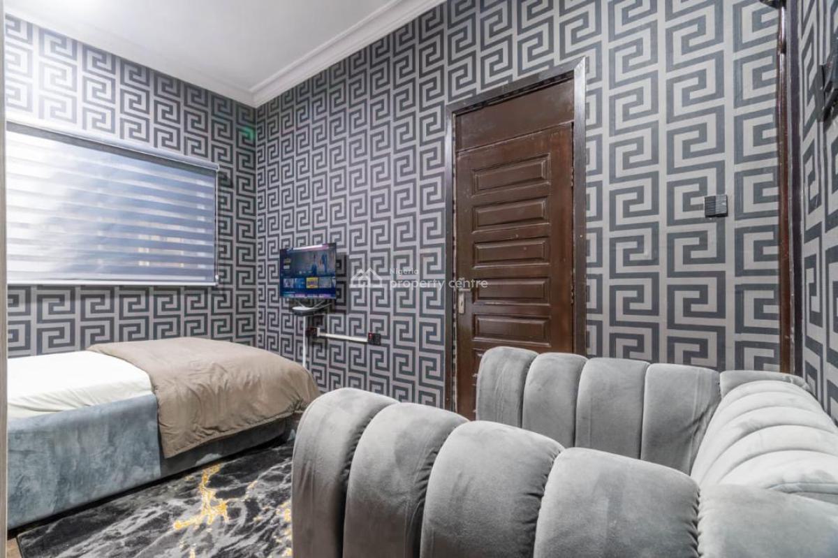 Executive Studio Serviced Apartment, Lekki Phase 1, Lekki, Lagos, Self Contain (single Rooms) Short Let