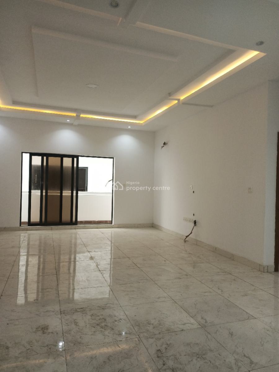 3 Bedroom Apartment with Bq, Lekki Phase 1, Lekki, Lagos, Block of Flats for Sale