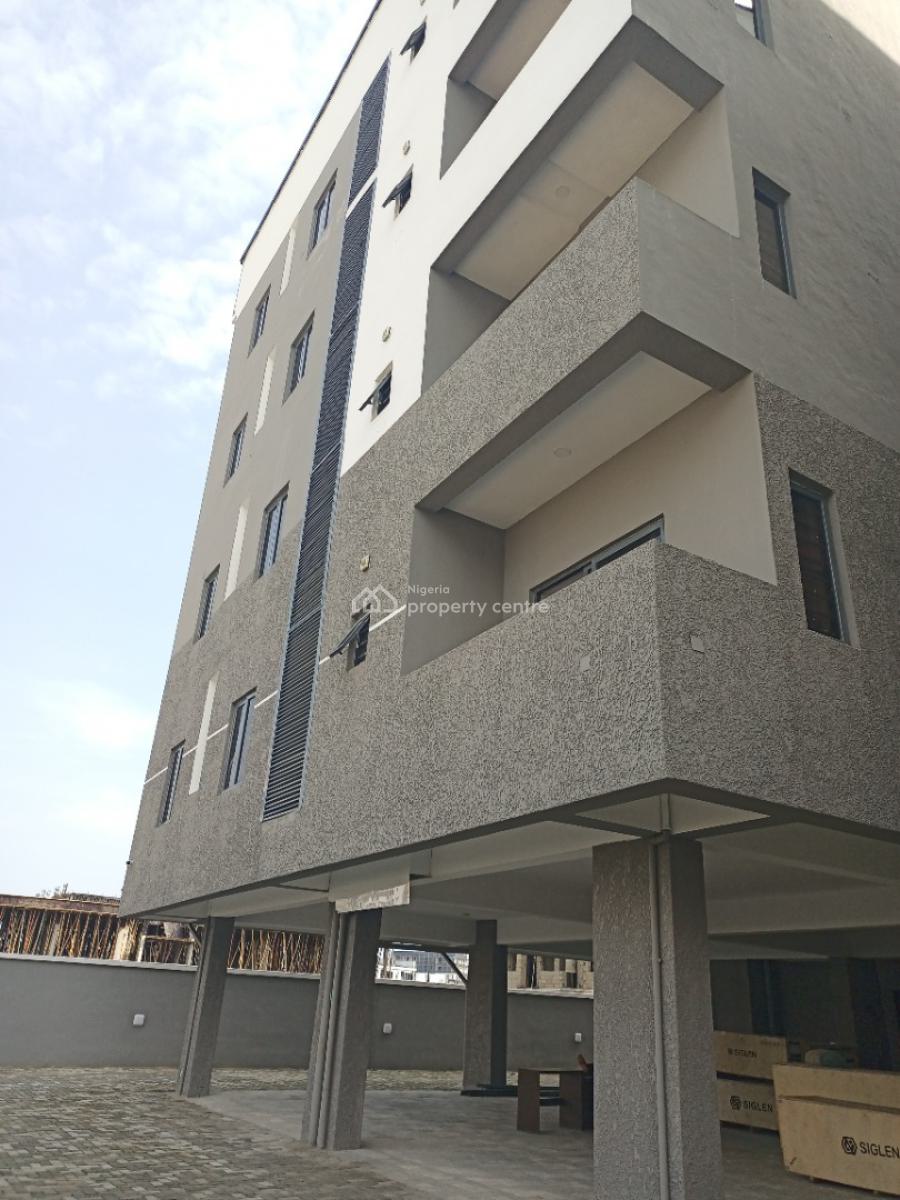 3 Bedroom Apartment with Bq, Lekki Phase 1, Lekki, Lagos, Block of Flats for Sale
