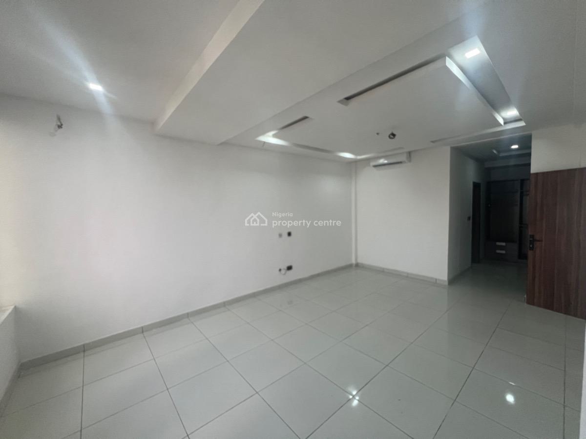 Standard 4 Bedrooms Penthouse with Roof Top & Bq, Ikate, Lekki, Lagos, Flat / Apartment for Sale