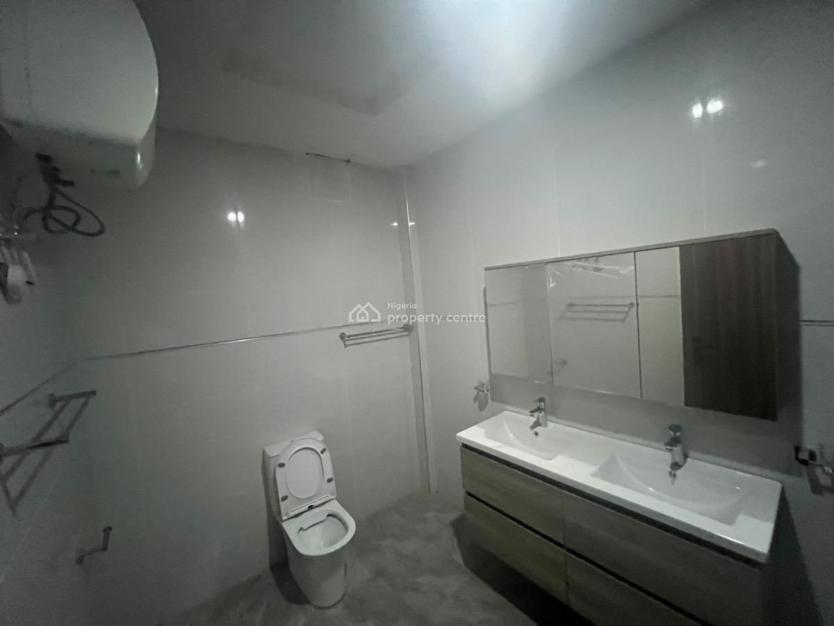 Standard 4 Bedrooms Penthouse with Roof Top & Bq, Ikate, Lekki, Lagos, Flat / Apartment for Sale