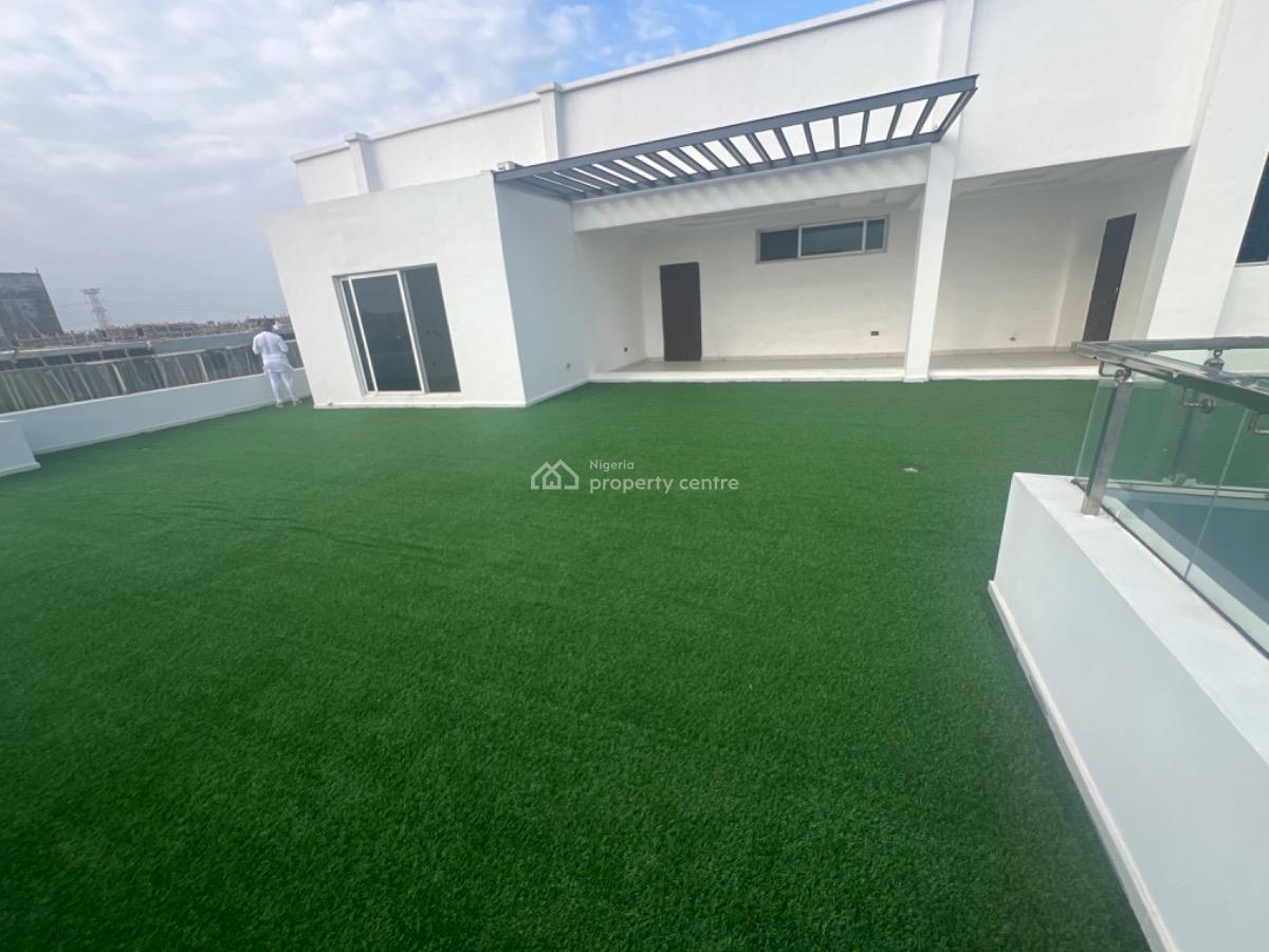 Standard 4 Bedrooms Penthouse with Roof Top & Bq, Ikate, Lekki, Lagos, Flat / Apartment for Sale
