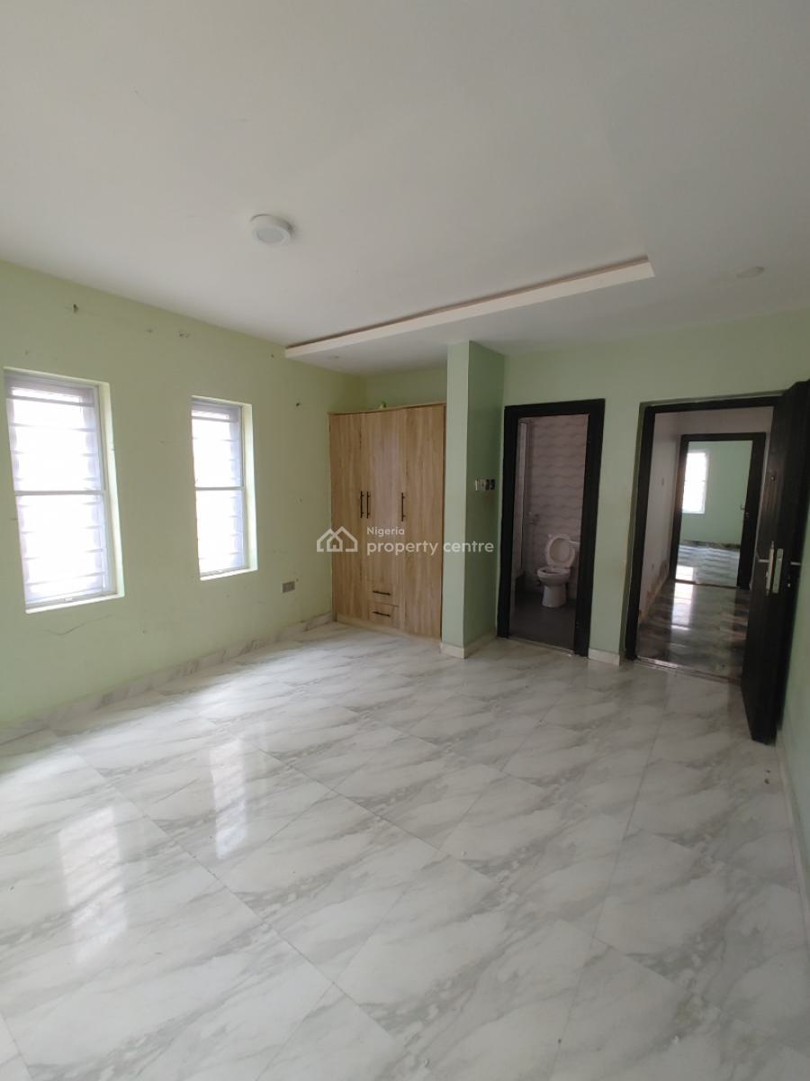 Sharp and Spacious 2 Bedroom in a Call in Estate, Sangotedo, Ajah, Lagos, Flat / Apartment for Rent