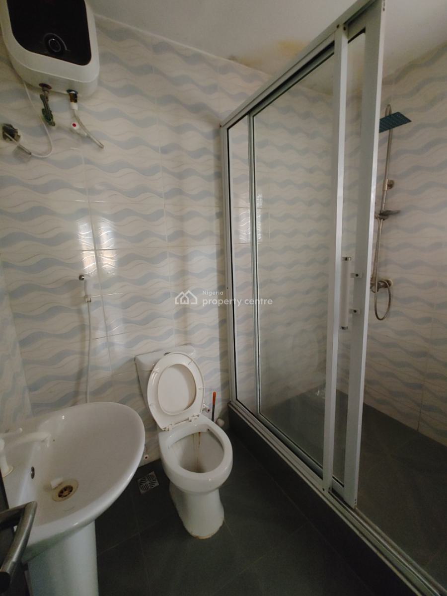Sharp and Spacious 2 Bedroom in a Call in Estate, Sangotedo, Ajah, Lagos, Flat / Apartment for Rent
