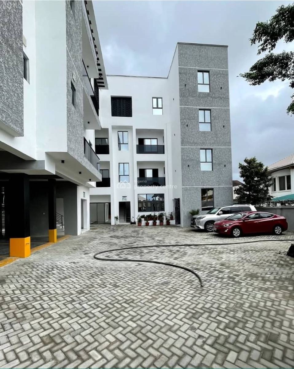 Fully Serviced 2 Bedroom Swimming Pool Apartment with Bq, Lekki Phase 1, Lekki, Lagos, Flat / Apartment for Sale
