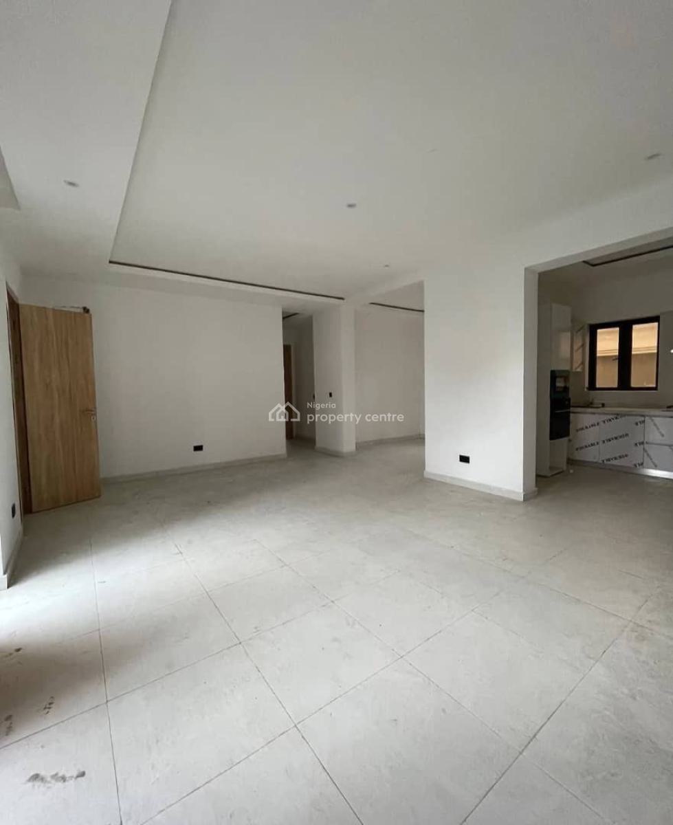 Fully Serviced 2 Bedroom Swimming Pool Apartment with Bq, Lekki Phase 1, Lekki, Lagos, Flat / Apartment for Sale